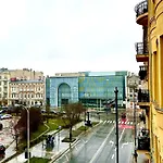 Loft Z Antresola I Balkonem W Centrum Przystan Jednorozca Klimatyzacja Faktura