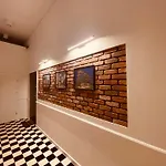 Loft Z Antresola I Balkonem W Centrum Przystan Jednorozca Klimatyzacja Faktura *