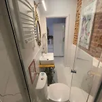 Loft Z Antresola I Balkonem W Centrum Przystan Jednorozca Klimatyzacja Faktura *