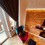 דירה Loft Z Antresola I Balkonem W Centrum Przystan Jednorozca Klimatyzacja Faktura *