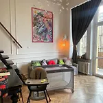 Loft Z Antresola I Balkonem W Centrum Przystan Jednorozca Klimatyzacja Faktura *
