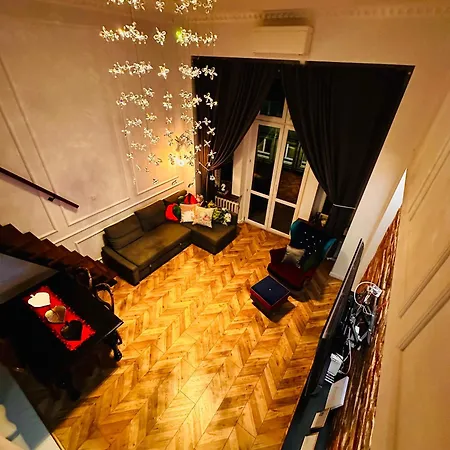 Loft Z Antresola I Balkonem W Centrum Przystan Jednorozca Klimatyzacja Faktura Daire
