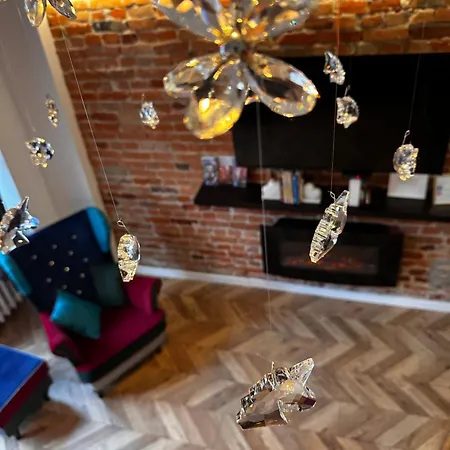 Loft Z Antresola I Balkonem W Centrum Lodzi Przystan Jednorozca Klimatyzacja Faktura Апартаменты *