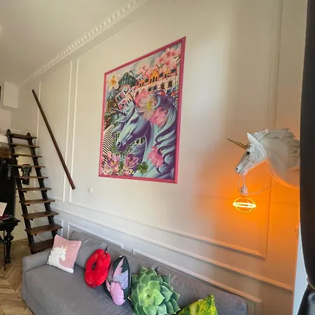 Loft Z Antresola I Balkonem W Centrum Przystan Jednorozca Klimatyzacja Faktura *