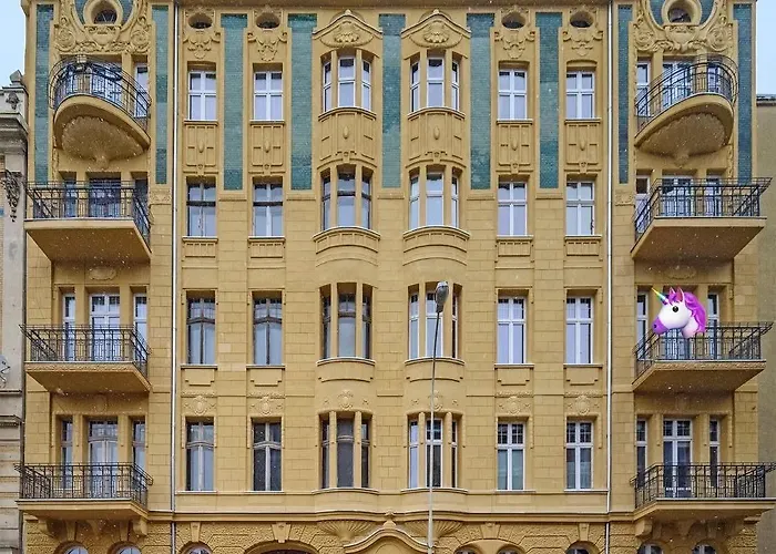 Loft Z Antresola I Balkonem W Centrum Przystan Jednorozca Klimatyzacja * Łódź