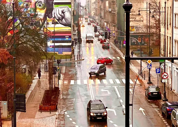 Loft Z Antresola I Balkonem W Centrum Przystan Jednorozca Klimatyzacja Appartamento *