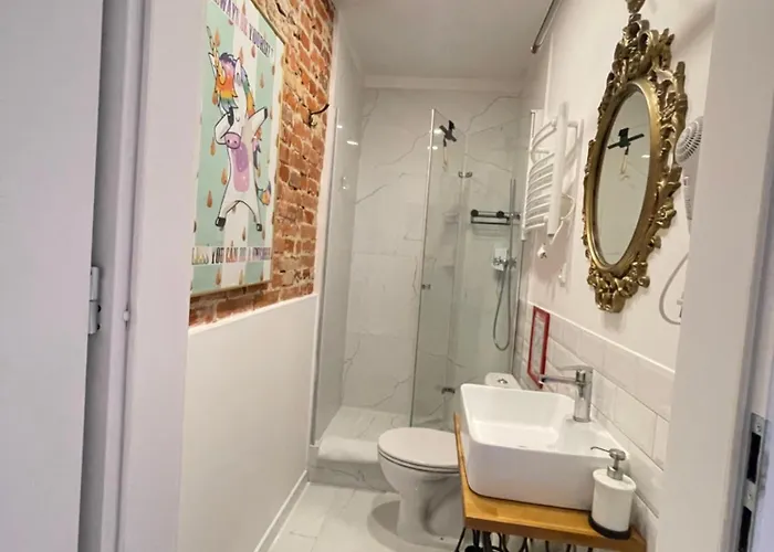 Appartamento Loft Z Antresola I Balkonem W Centrum Przystan Jednorozca Klimatyzacja