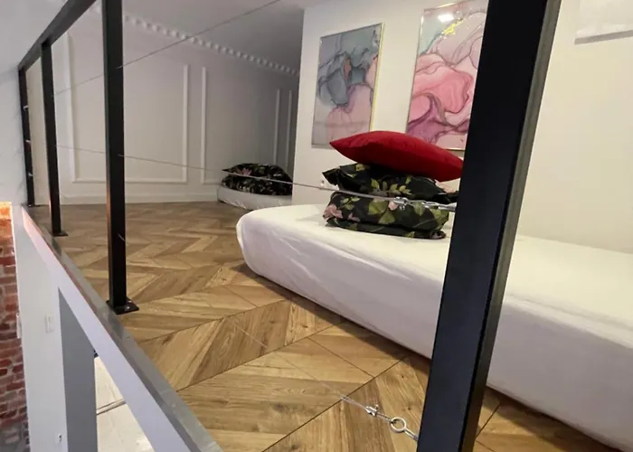 Loft Z Antresola I Balkonem W Centrum Przystan Jednorozca Klimatyzacja * Łódź