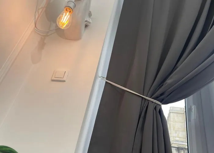 Loft Z Antresola I Balkonem W Centrum Przystan Jednorozca Klimatyzacja