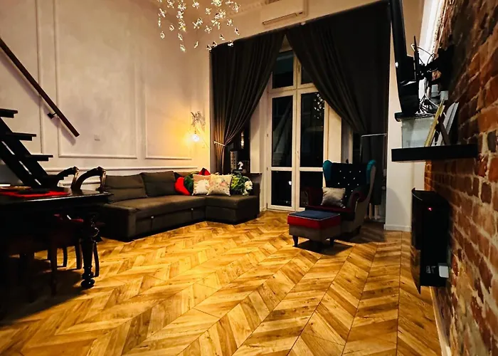 Loft Z Antresola I Balkonem W Centrum Przystan Jednorozca Klimatyzacja Appartamento *