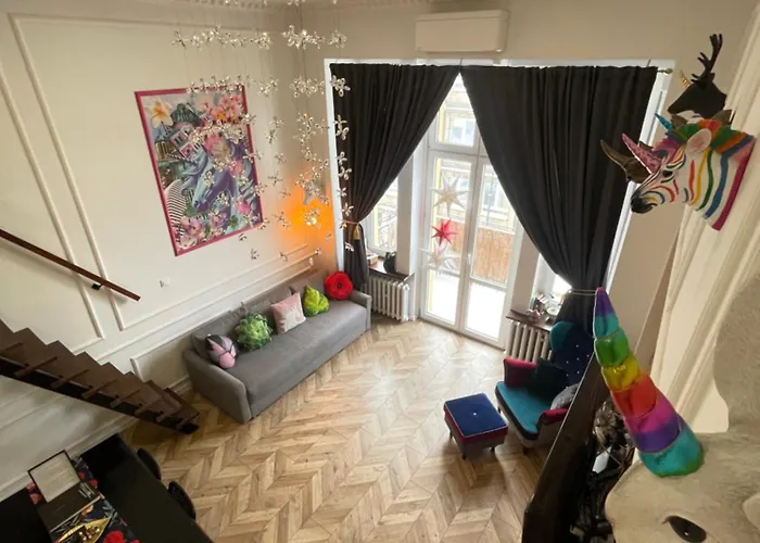 Loft Z Antresola I Balkonem W Centrum Przystan Jednorozca Klimatyzacja Appartamento *