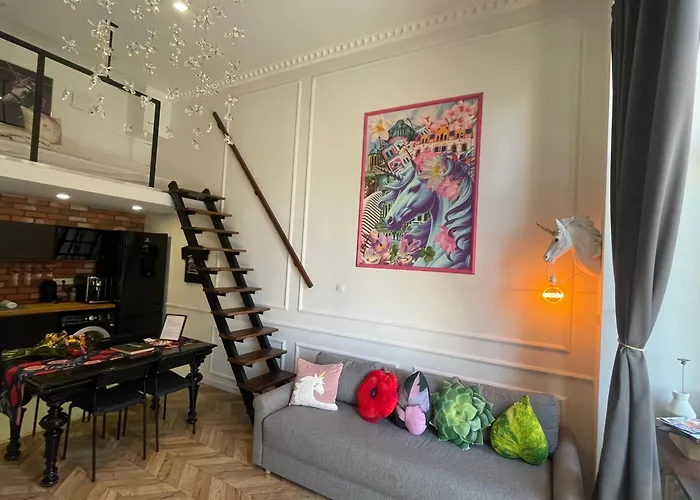 Appartamento Loft Z Antresola I Balkonem W Centrum Przystan Jednorozca Klimatyzacja